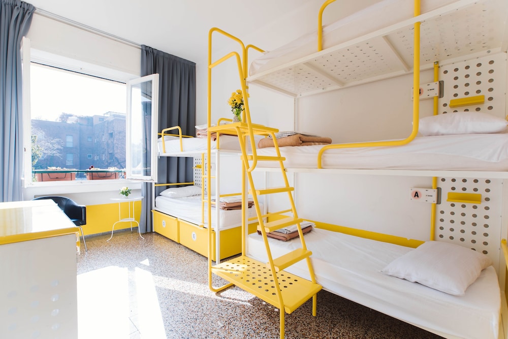 ostello bello lake como