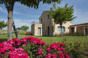 Officina Del Sole,Civitanova Marche>>Ancona,4 star