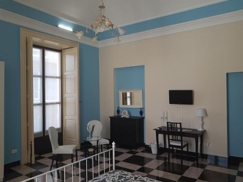central suites