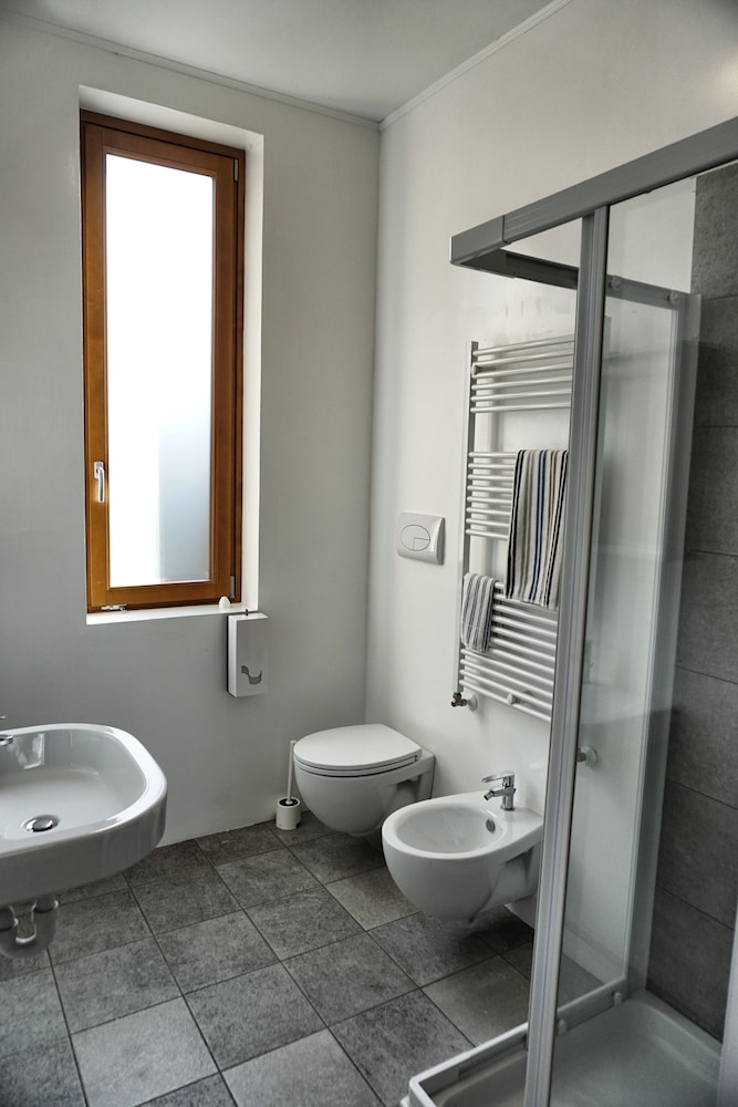 lazy bee camping village