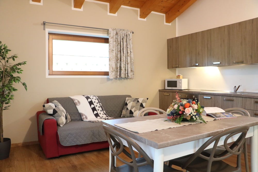 lazy bee camping village