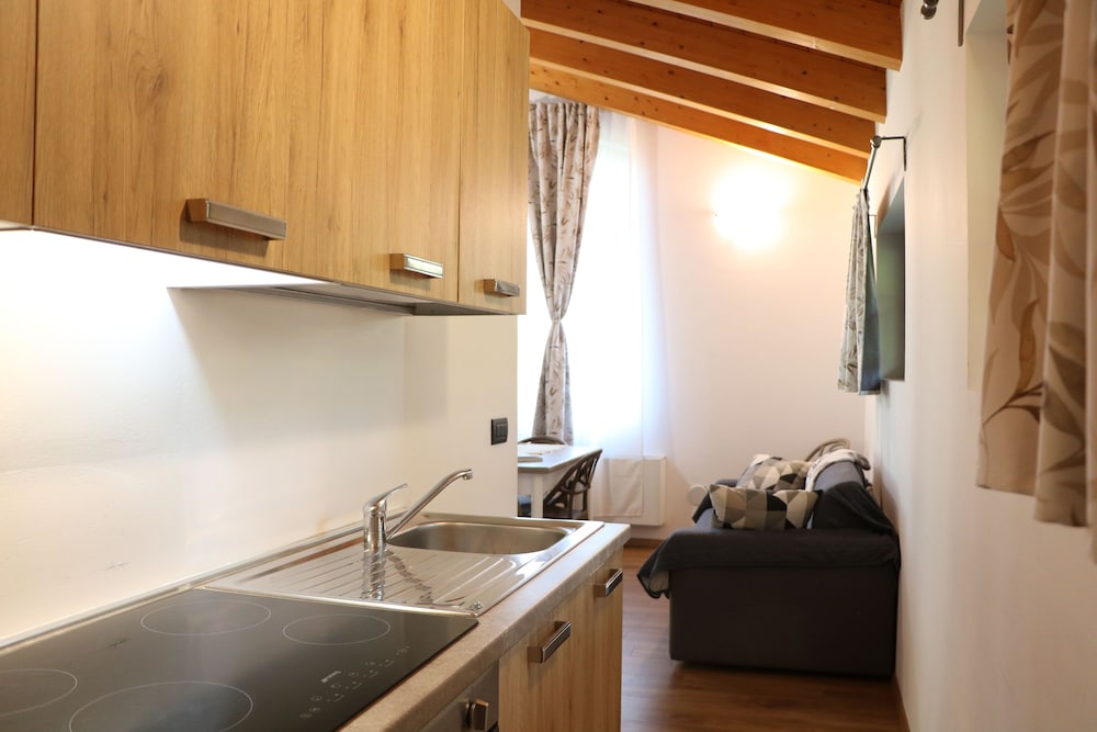 lazy bee camping village