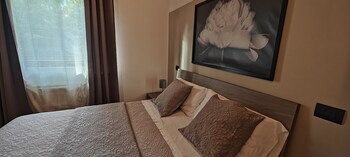 lazy bee camping village