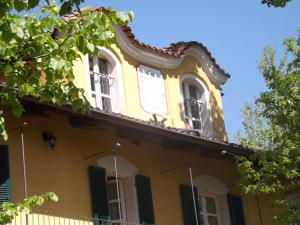 Villa Mirano B&B,In Piossasco,3 star