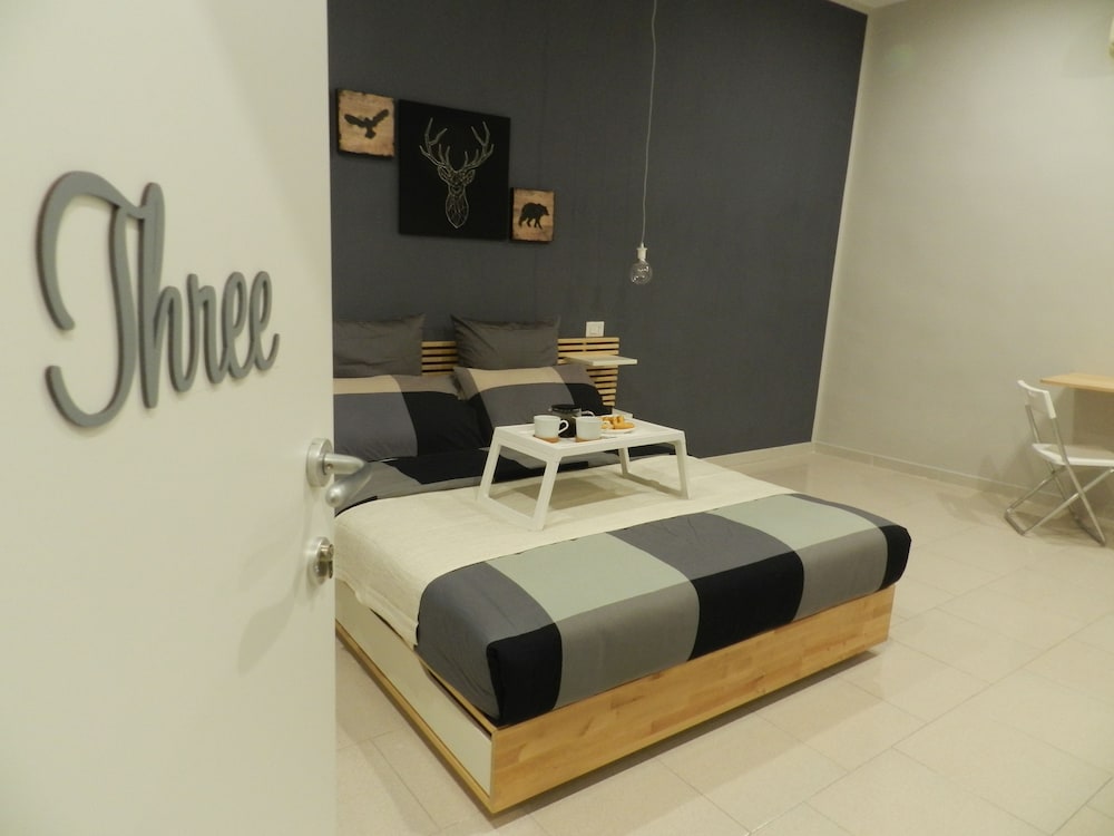 mola rooms