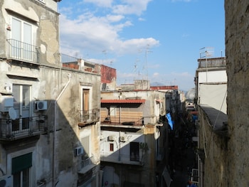 mola rooms