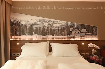 dolomeet boutique hotel