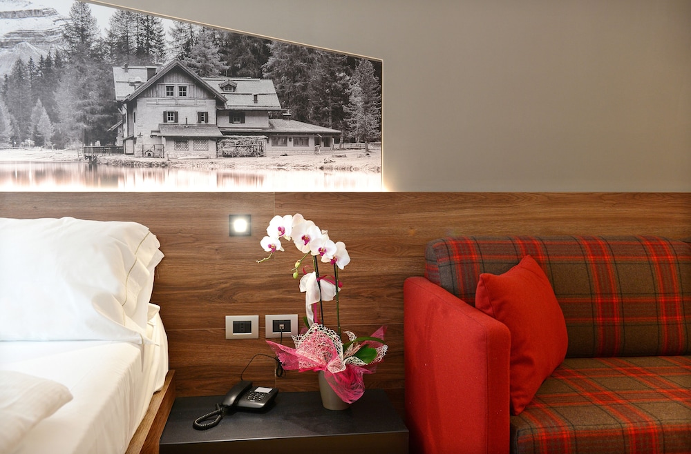 dolomeet boutique hotel