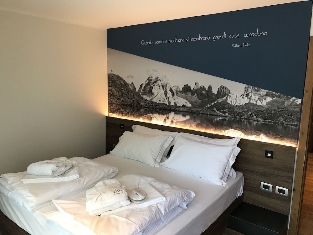 dolomeet boutique hotel