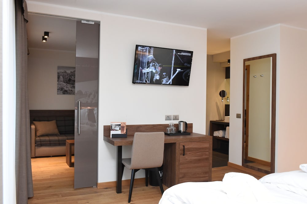 dolomeet boutique hotel