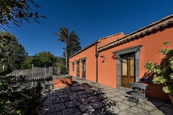Casa Arrigo,Linguaglossa>>Catania,3 star