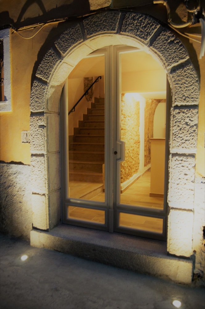 bandb the tower tropea