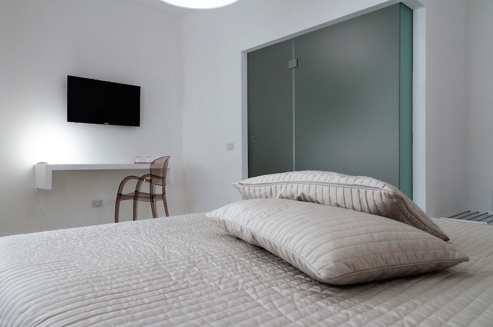 vittoria design hotel di luce hotels