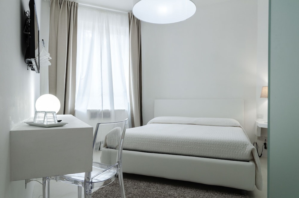 vittoria design hotel di luce hotels