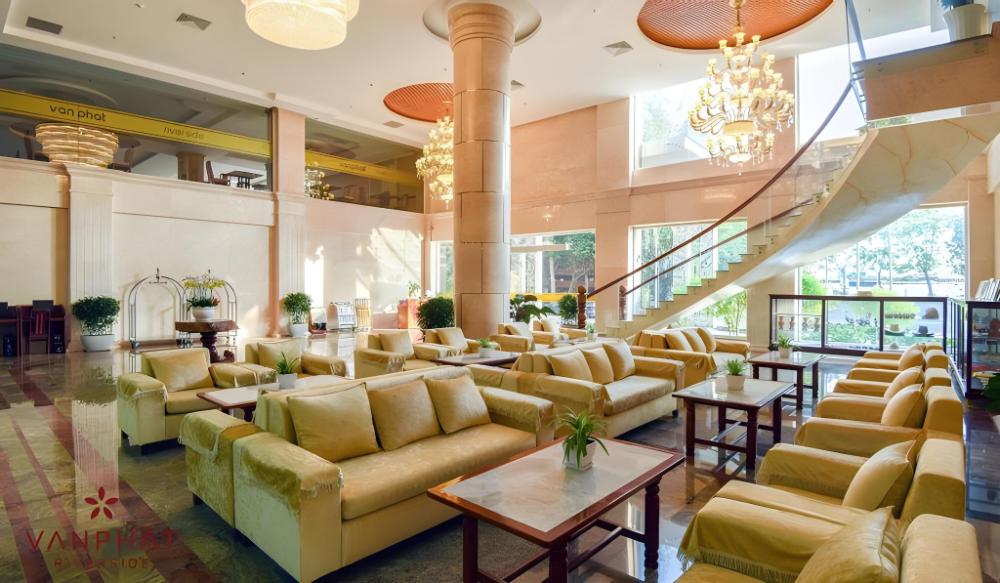 van phat riverside hotel