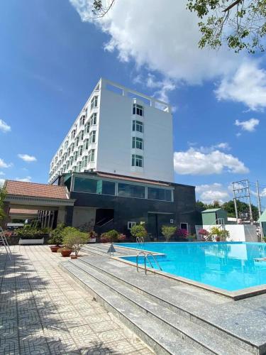 van phat riverside hotel