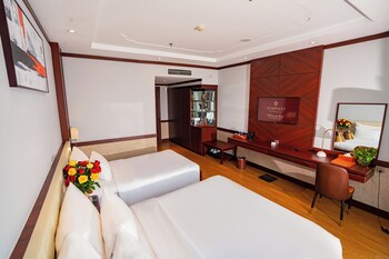 van phat riverside hotel