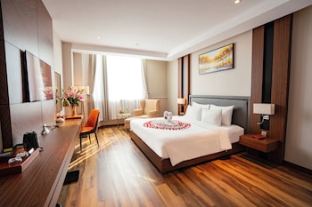 van phat riverside hotel