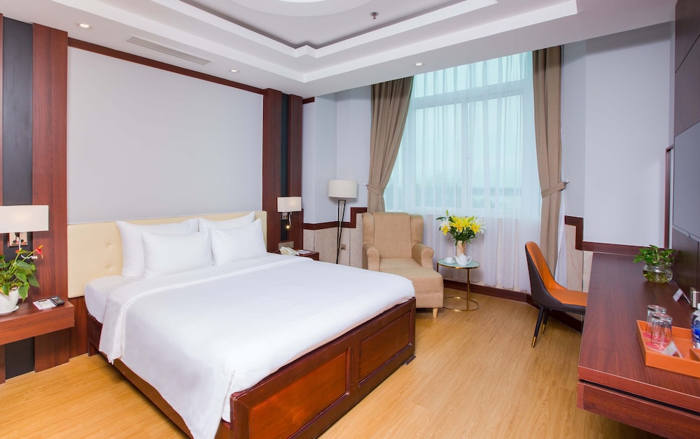 van phat riverside hotel