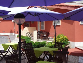 Albis Rooms Guest House (Adults Only),Lazio>>Fiumicino,4 star