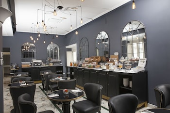 boutique hotel metro 900