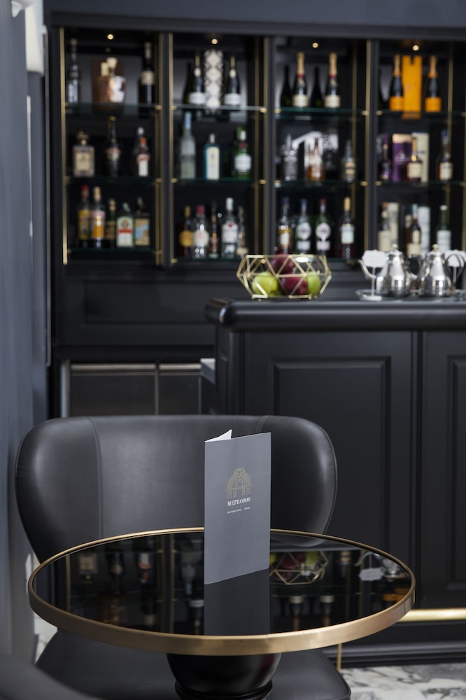 boutique hotel metro 900