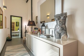 Snob Luxury Suite (Adults Only),Muravera>>Cagliari,2 star