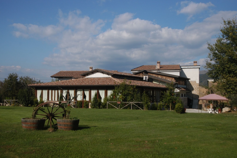 borgo patierno agristor country house