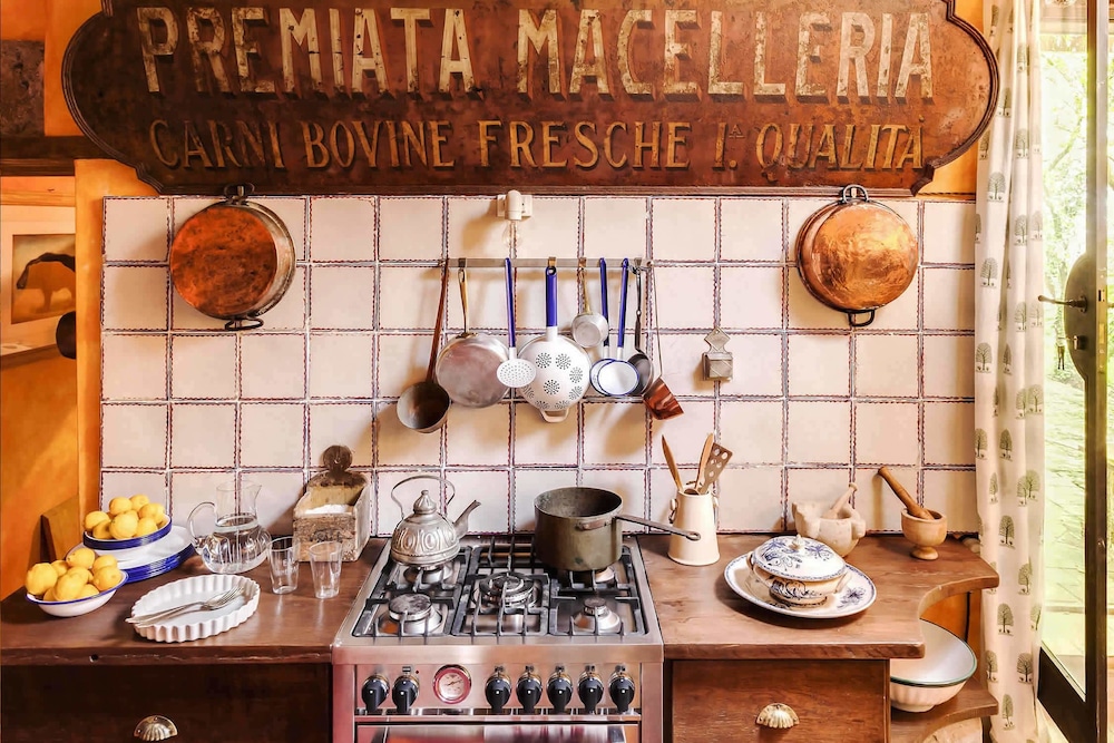 corte della maesta antica residenza