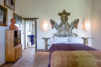 corte della maesta antica residenza