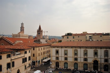 dreaming verona rooms