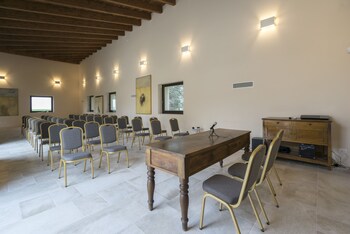 Masseria Fontana Di Vite,Matera>>Basilicata,4 star