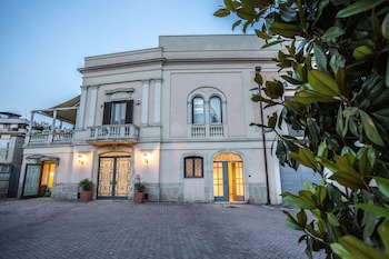 Giardini 82 B&B,Gravina In Puglia>>Bari,3 star