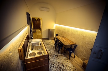 Giardini 82 B&B,Gravina In Puglia>>Bari,3 star