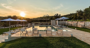 Borgo Canonica,Cisternino>>Brindisi,4 star