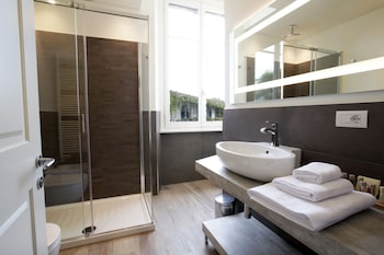 villa liberty lake como rooms and spa