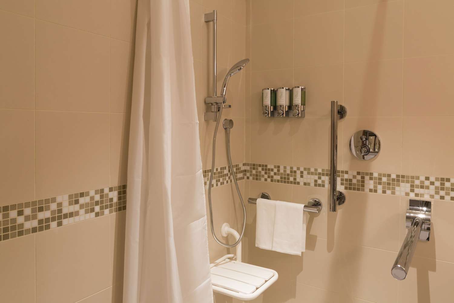 hampton by hilton rome east