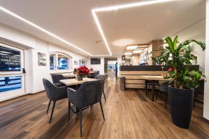 hotel hermitage and residence nube dargento