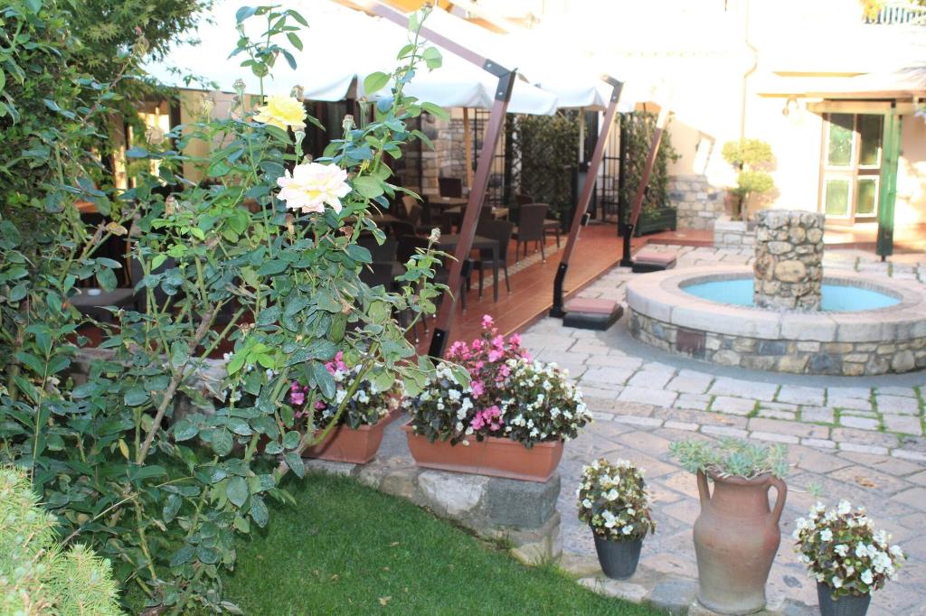 hotel novecento