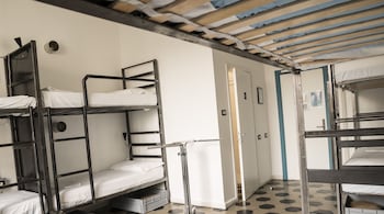 madama hostel and bistrot