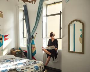 madama hostel and bistrot