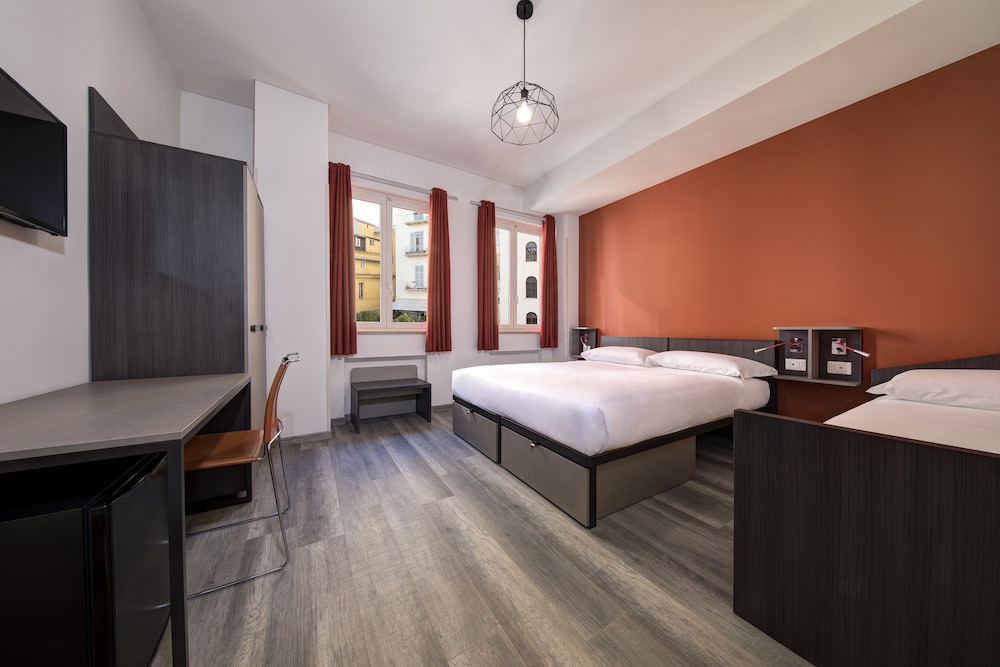 the romehello hostel