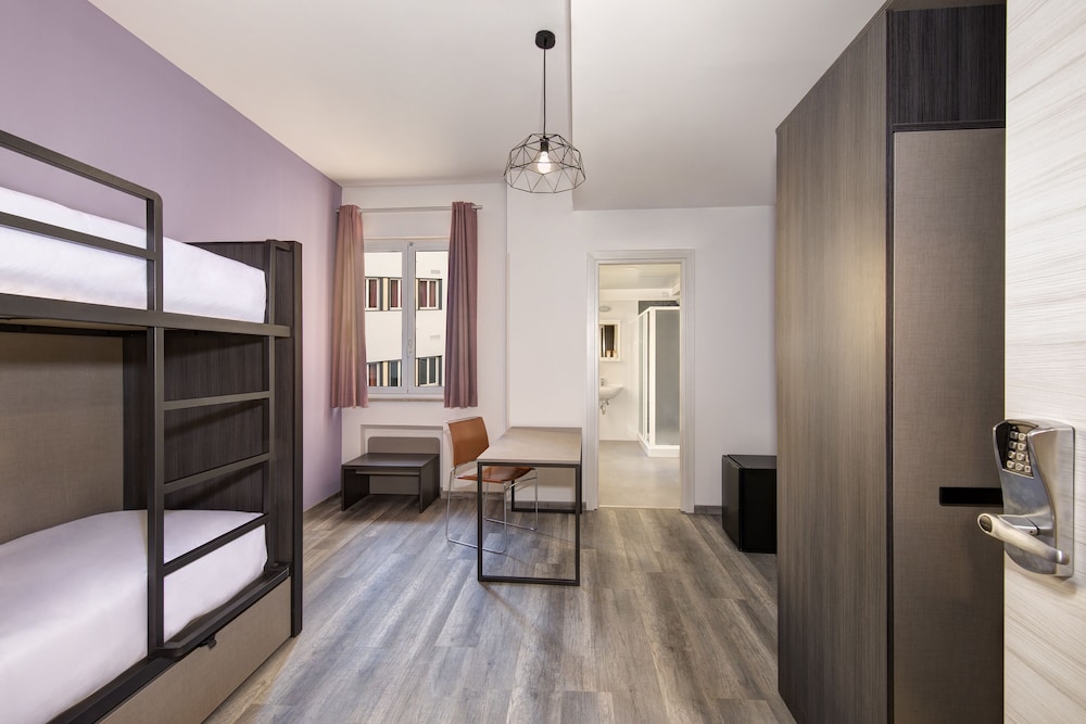 the romehello hostel