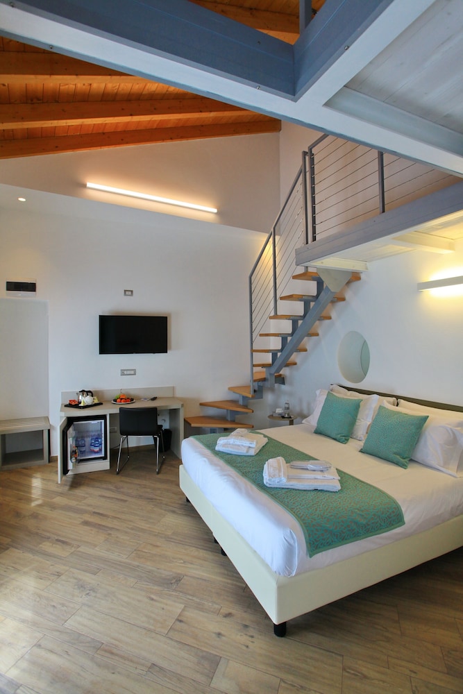 hotel ponti
