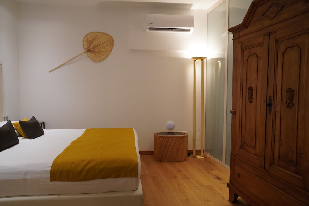 hotel ponti