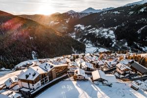 Hotel Panoramic Lotsch,,4 star