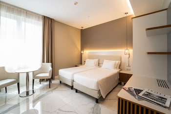 hotel milano castello