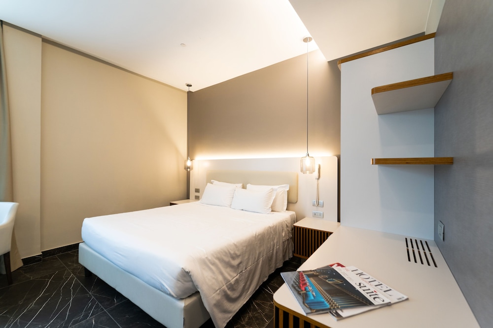 hotel milano castello