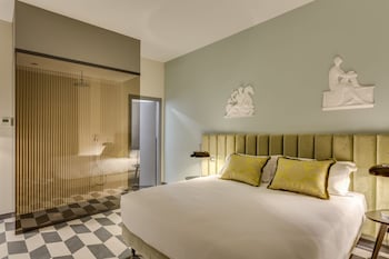 otivm hotel