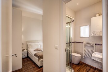 your suite rome